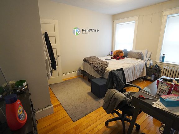 4th image of 225 South St #228-5