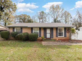 1308 Milan Rd, Charlotte, NC 28216