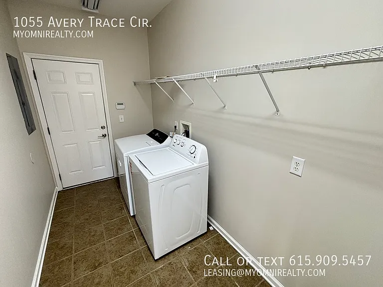 1055 Avery Trace Cir — Photo 13