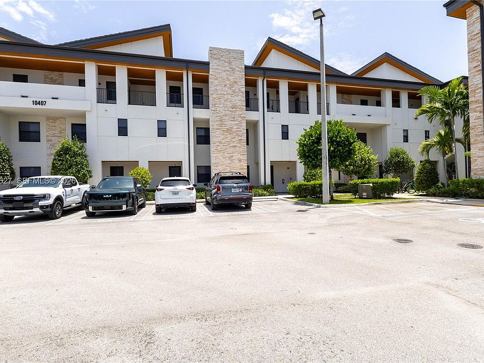 1st image of 10407 NW 82nd St #14