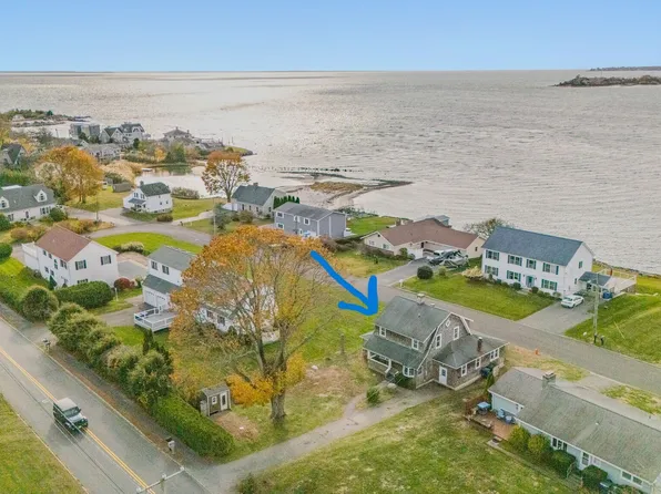 178 Shore Road, Waterford, CT 06385