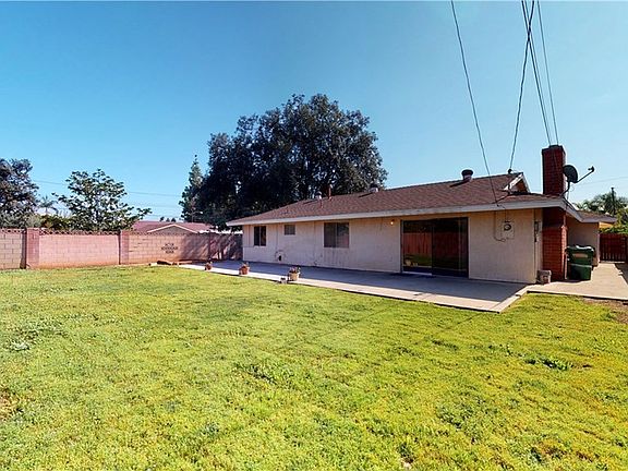 5th image of 835 Penarth Ave