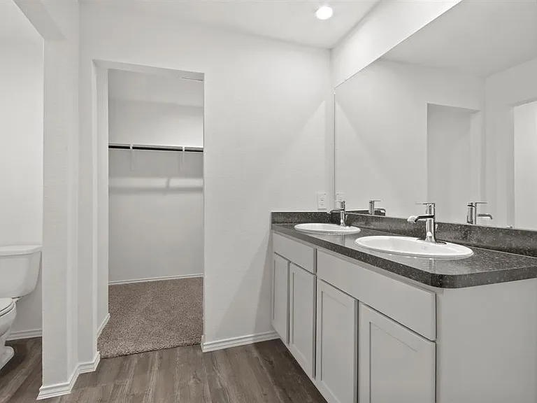 14207 Yellow Jacket Ct — Photo 11