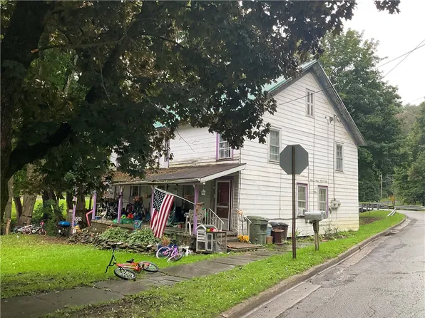 21 West St, New Berlin, NY 13411