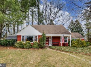 202 Princeton Ave, Stratford, NJ 08084