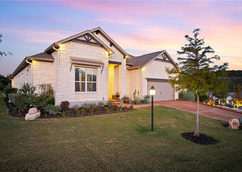 1st image of 206 Vista Village Cv