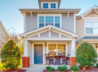 3073 Harpeth Springs Dr, Nashville, TN 37221