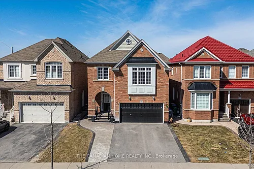 33 Denali Cres Photo 1