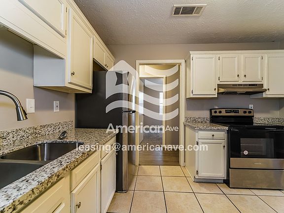 1633399_005_wm_-_kitchen_13539534.jpg