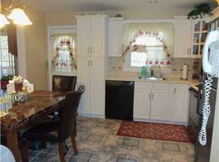 135 Rockland Ln, Spring Valley, NY 10977