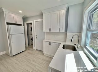 52 Forest Hills St FLOOR 1, Jamaica Plain, MA 02130