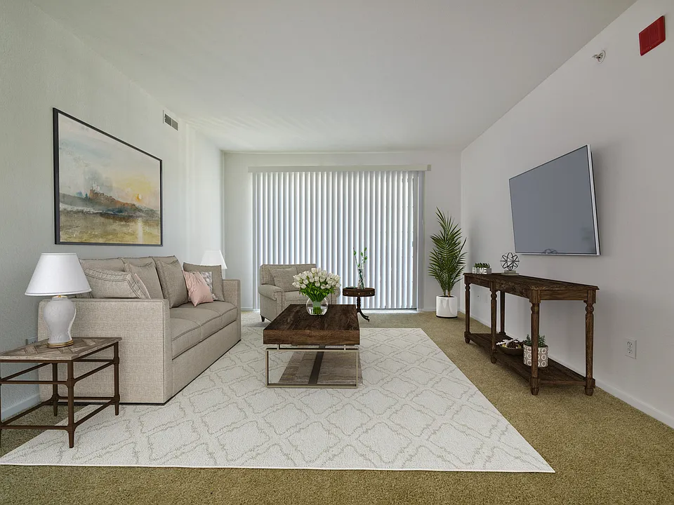 Thornridge Apartments