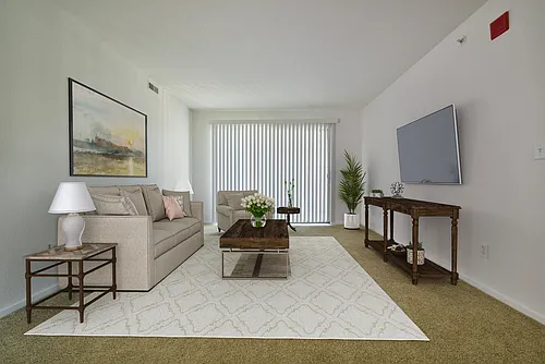 Thornridge Apartments Photo 1