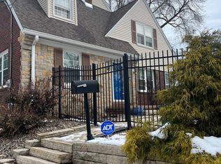 5621 Kingman Ave, Des Moines, IA 50311