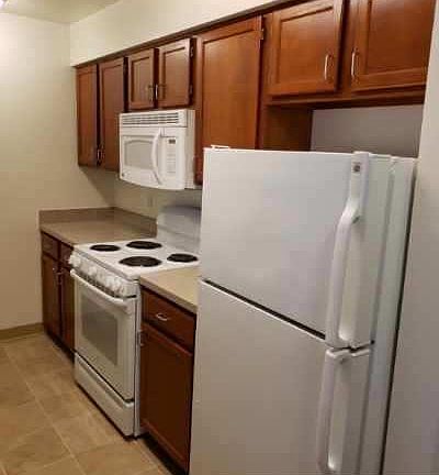 4th image of 600 N Bentz St