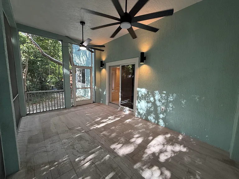 809 Miramar Dr — Photo 6