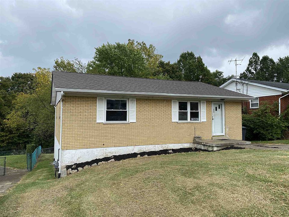 1st image of 2404 Casino Dr