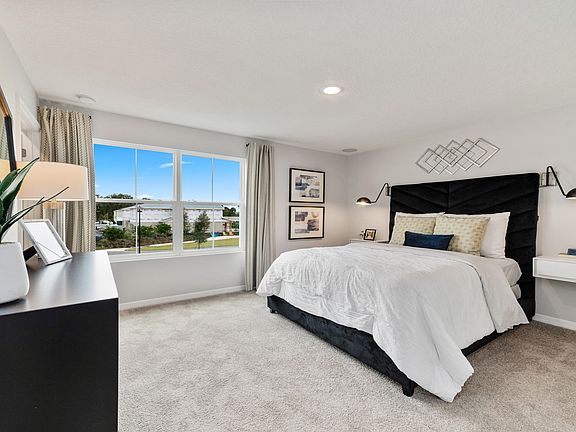 Relaxing owner s suite to unwind