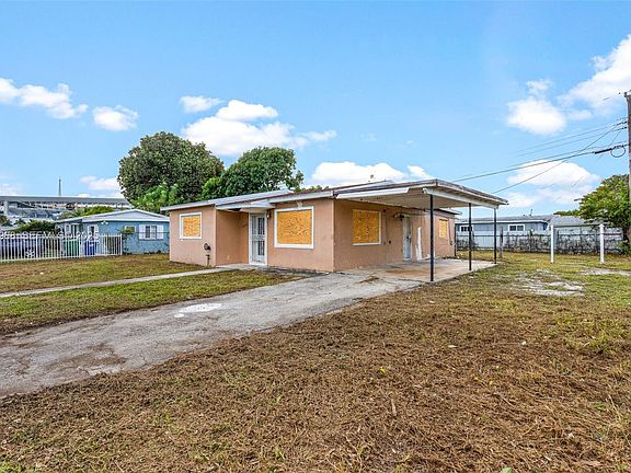 3rd image of 20520 NW 21st Ave