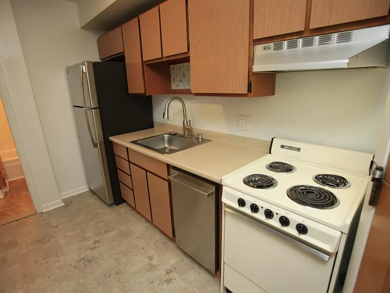 526 S Division St #526-5 — Photo 34