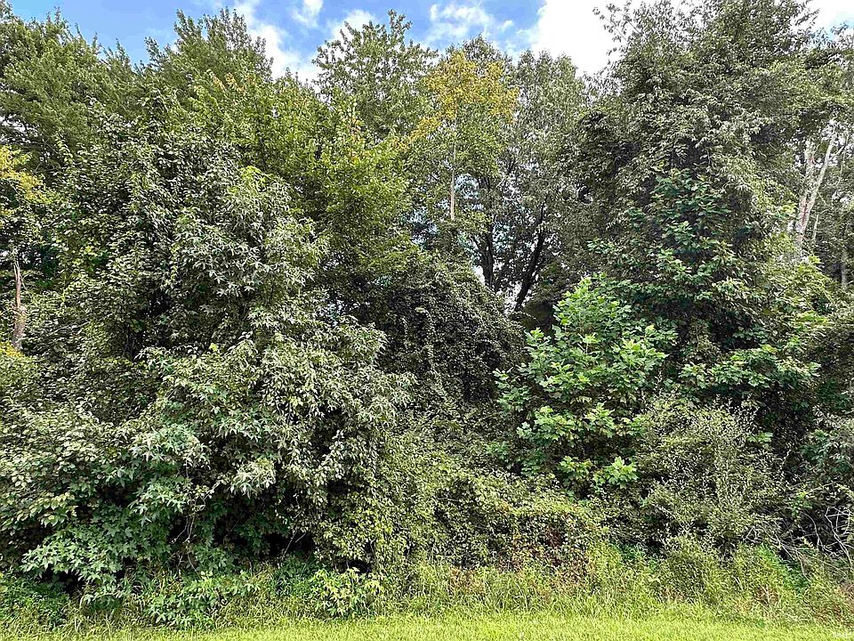 1st image of 814 S Melchoir Dr W
