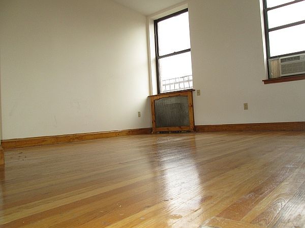 1st image of 203 W 85th St