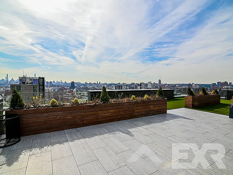 228 E 135th St #1306 — Photo 17