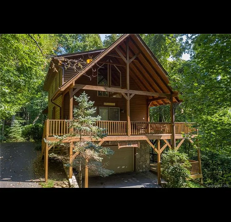 26 Marion Dr