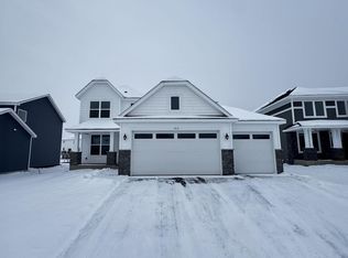 1919 Ironwood Dr, Carver, MN 55315