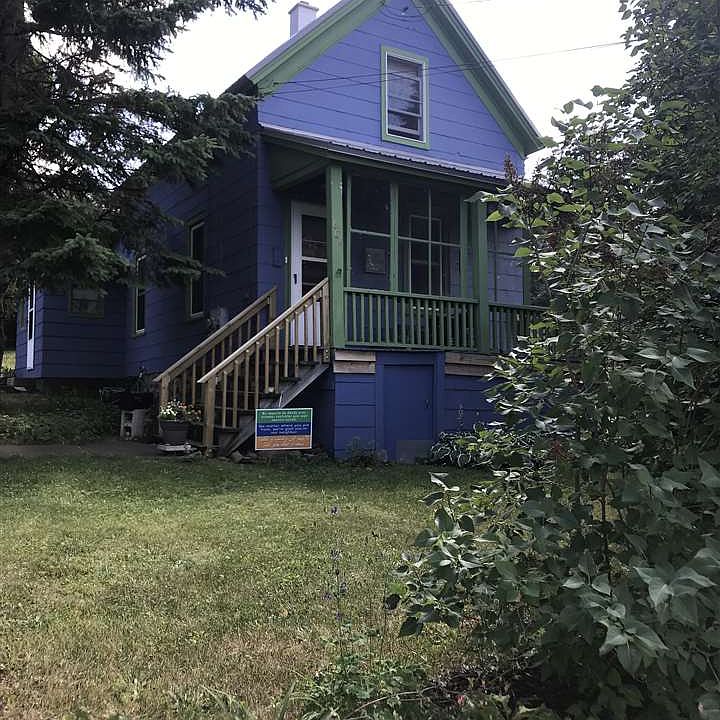 1st image of 601 W Edwards Ave