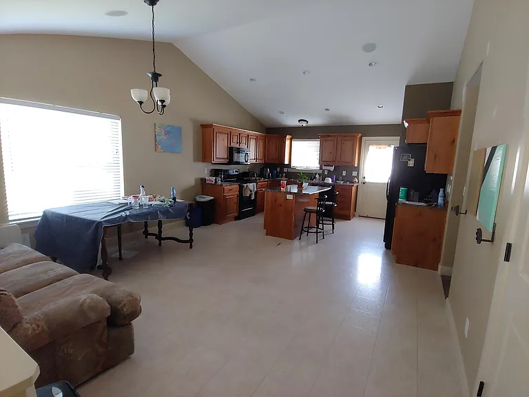 Kitchen/dinning