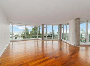 1762 Davie St #404, Vancouver, BC V6G 1W2
