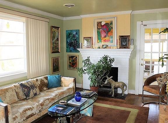 5th image of 831 Pepper Ave