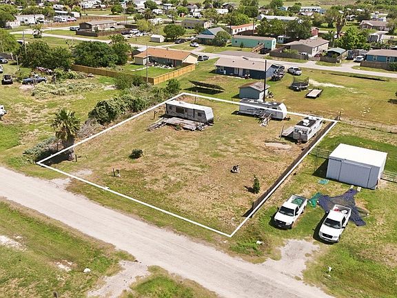 5th image of 124 Coral Dr
