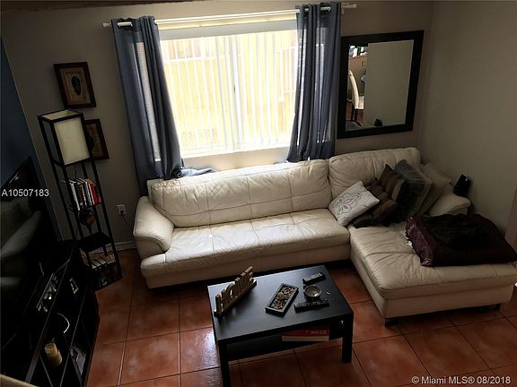 4th image of 6235 Kendale Lakes Cir #245