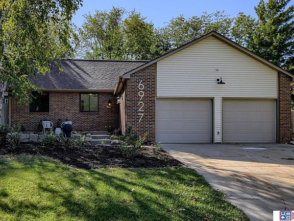 2nd image of 6927 Tanglewood Pl