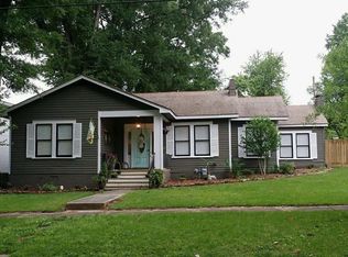 925 E 6th St, Corinth, MS 38834