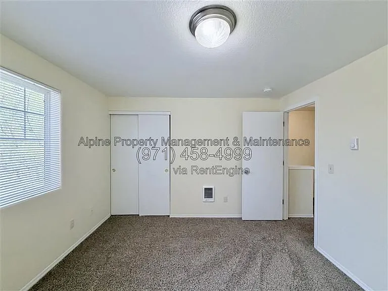 8314 SE Yamhill St #2 — Photo 17