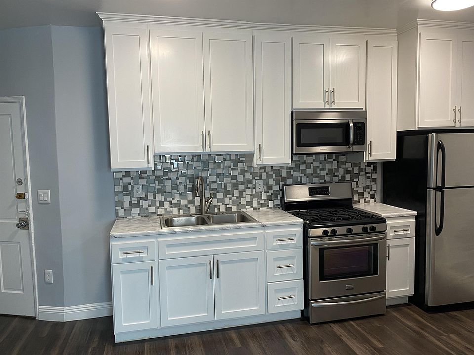1st image of 929 S Serrano Ave APT 203