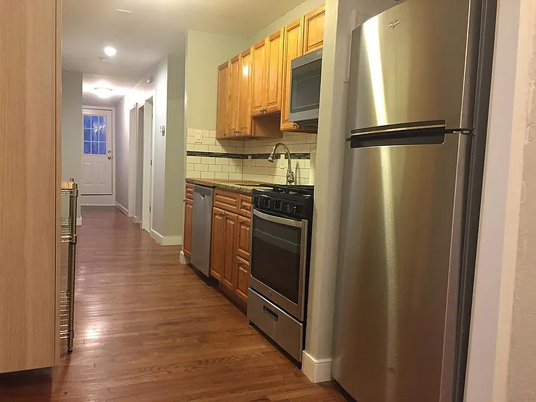 1626 S 19th St #2 — Photo 5
