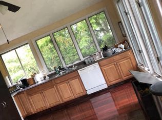 20 Sherman Rd, Old Bethpage, NY 11804