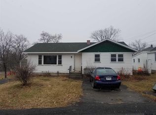 3 May St, Rensselaer, NY 12144