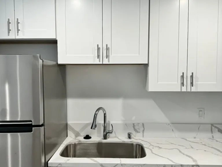 3955 Helix Ln — Photo 10