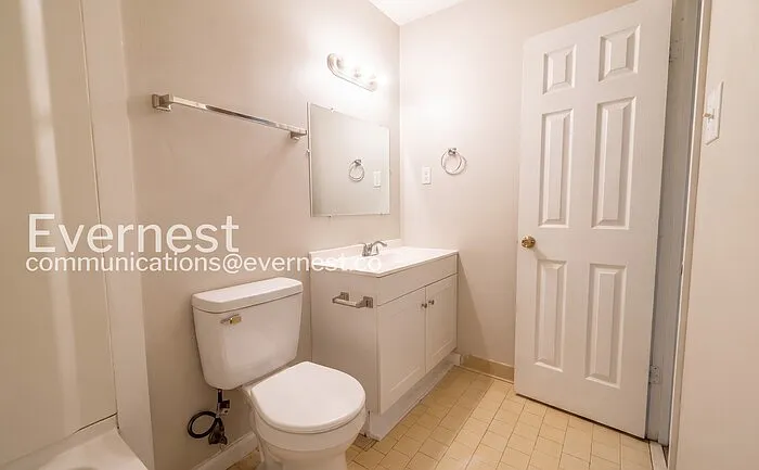 4508 Berrypick Ln S — Photo 15