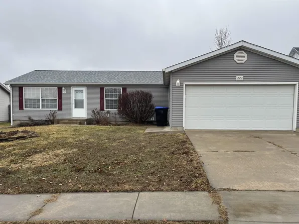 222 SE 44th Ter, Topeka, KS 66609