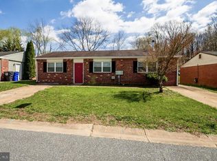 5 Bach Dr, Newark, DE 19702