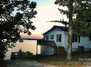 2298 Singleton Creek Rd, Liberty Hill, SC 29074