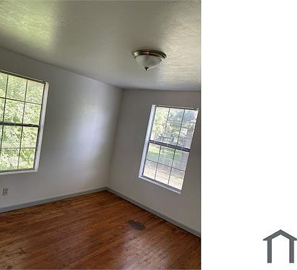 4th image of 112 W Hayes St #2