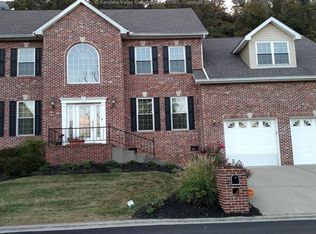 108 Yorktowne Pl, Charleston, WV 25309