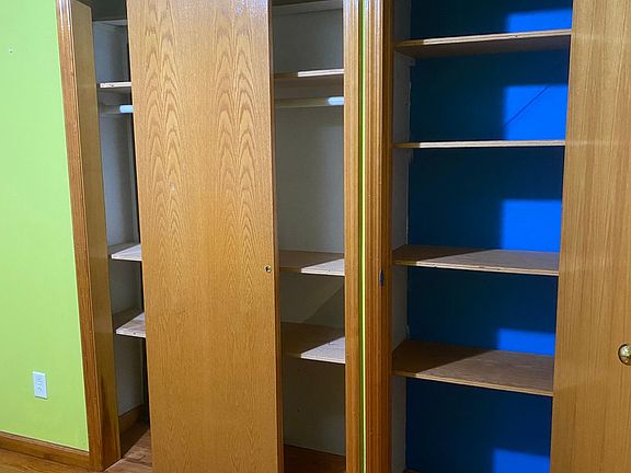 2nd Bedroom closet